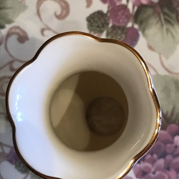 LENOX CHINA BUD VASE - Picture 4 of 10